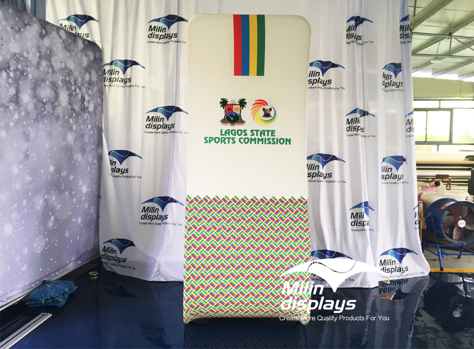 Serpentine Display, Trade Show Display, trade show conference booth, Backdrops backdrop stand, Exhibition booth.